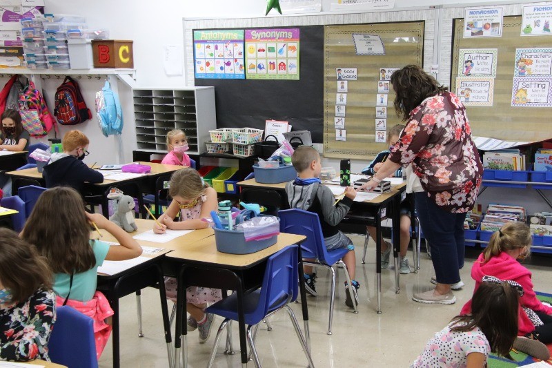 Festus R-VI - Festus Elementary School Named 2020 National Blue Ribbon ...